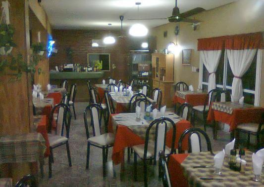 Hotel Y Restaurant Don Quijote Macachín Esterno foto